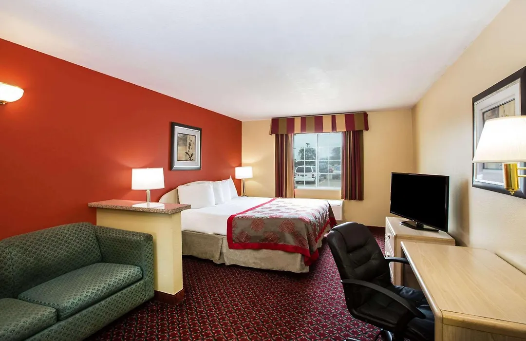Ramada By Wyndham Sioux Falls-1